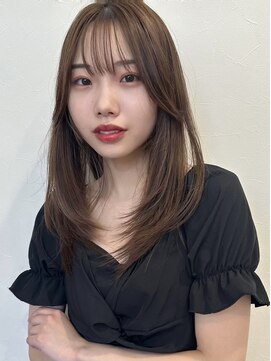 キノ(kino) ローレイヤーカット顔周り前髪ありミルクティーブラウン