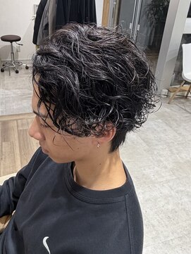 エスト 幕張本郷(est.) MENSHAIR/波巻ツイストスパイラル/フェザーパーマ/千葉/津田沼