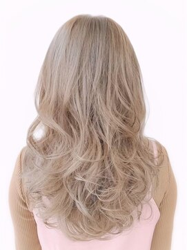 ダマーニ 表参道(DAMANI) 似合わせカット/ミディアムレイヤーカット[表参道駅]