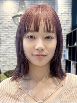 エン(YENN) 光に透ける、大人のピンク