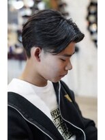 シークレットミラーズ(SECRET MIRRORS)&nbsp;センターパートカット