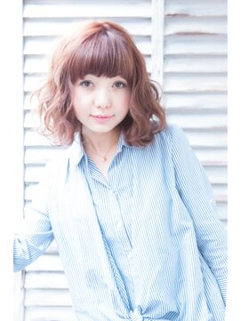 エール(a:le) ラベンダーベージュ　ふわミディ