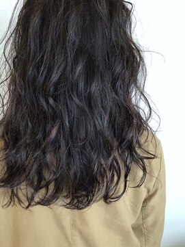 ノイン(noine) ロングパーマ　ラベンダーグレー