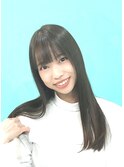 くびレイヤーエモージュ斜めバング小顔愛されグレージュカラー