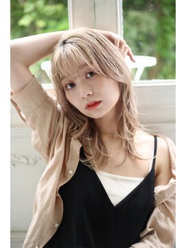 ネオリーブリノア 北千住東口店(Neolive Linoa) レイヤースタイル