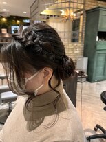 モナン 渋谷(Monan)&nbsp;編み込みカチューシャ+低めお団子シニヨンセット