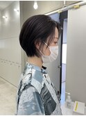 耳掛けショートボブ