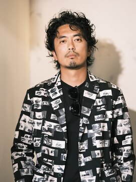 ハーバーズ バイ エムスラッシュ 鎌倉由比ヶ浜(Harbors by M.SLASH) グレージュアッシュ/マッシュパーマ/前髪パーマ/鎌倉