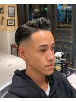 ルドローブラントオオサカ(LUDLOW BLUNT Osaka)&nbsp;【LUDLOW BLUNT】七三分け サイドパート フェードカットバーバー