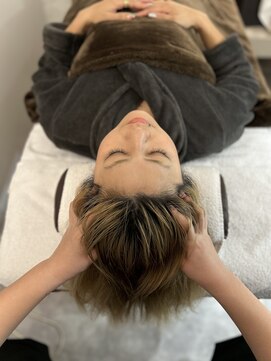 エレン 池袋(ElEn.) 快眠ヘッドスパ