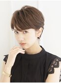 30代40代小顔ハンサムショートアッシュオリーブクールショート