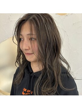 ヘアメイク シンズ レインボー(Hair Make SHIN'S RAINBOW) アッシュベージュ/ハイライトカラー/デザインカラー/高松