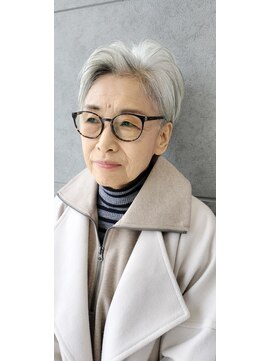 パウダーヘアー ルミニティ(powder hair luminity) ハンサムショートカット