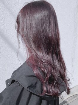 フェリーチェ ヘアデザイン(felice)の写真/≪初めてのブリーチの方にも◎≫チラ見えが可愛いインナーカラーが好評☆ダメージを抑えて理想を叶える♪ 
