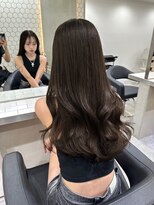 ヴィオットバイサロン(Viot by Salon)&nbsp;前髪ありくびれヘア夏アプリコットオレンジハイライトカラー