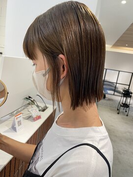 ナンバースリー 溝の口店(Number Three) 切りっぱなしストレートボブ【N°3溝の口】