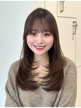 暗髪似合わせロングレイヤーカット美髪縮毛矯正トリートメント