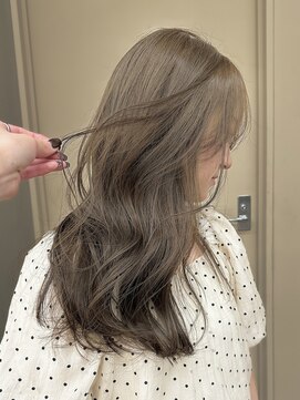 パークレーン アイス イヴェン(park lane ICI yeven) ブリーチなしグレージュヘーゼルベージュミディアムレイヤー春