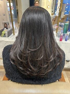 ウィル 野田阪神店(WiLL) 後ろ姿まで美しいミディアムレイヤー