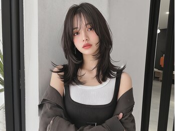 サロンドアイ(salon de i)の写真/顔周り・前髪で印象チェンジ｜小顔に見える似合わせカットをご提案♪