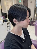 ハピネス 河原町店(Happiness)&nbsp;丸顔さんが小顔になるショート　京都美容室　進詩織