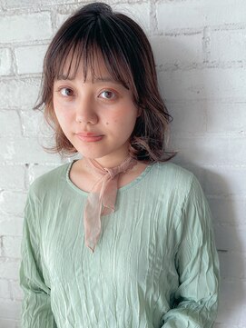 ベルビアンカ(Belle BIANCA) Belle BIANCA ショートバング×インナーカラーベージュ by.亀山