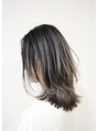 サロン マーニ(salon m ni) バレイヤージュやハイライトでのデザインカラーが得意です。