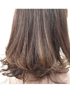 カッツ 笠岡店(CUT S) ベビーライツロブ