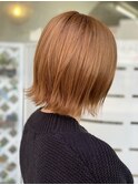 ショートボブ