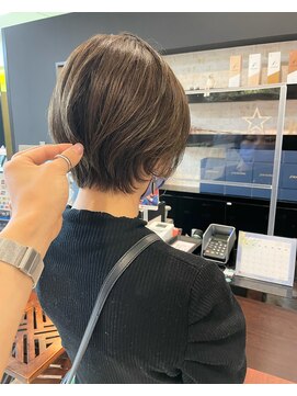 アトレ(attrait) ＊大人ショートボブ グレージュ 透明感 天王寺美容室