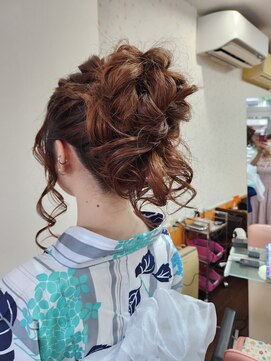 美容室イーナ(e na) 夏のお出かけは浴衣で