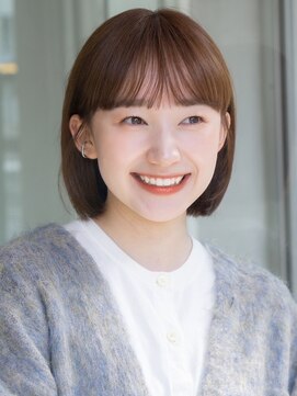 ガーデンヨコハマエスト(GARDEN YOKOHAMA est) 似合わせカット　フルバング　ミニボブ　オリーブベージュ