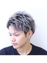 リップス 吉祥寺アネックス店(LIPPS)&nbsp;LIPPS全店カラー指名NO1がつくるホワイトシルバーショート