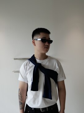 プールサイド(POOLSIDE) クルーカット クロップ フェード 福岡