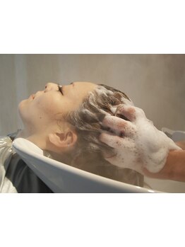 丁寧なカウンセリングであなたに合ったスパを提供します♪頭皮を清浄しスッキリしませんか。