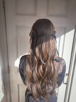 アロマ ヘアー ルーム 新宿3号店(AROMA hair room)&nbsp;ツイン　ハーフアップ　ヘアアレンジ