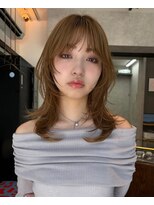 シティ(sity.)&nbsp;ブリーチカラー／ベージュ／レイヤーカット