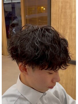 エッジ(EDGE) 大分メンズ刈り上げショートマッシュ波巻きパーマスタイル