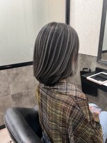 カイノ イオンモール大和郡山店(KAINO)&nbsp;シルバーハイライト×切りっぱなしボブ