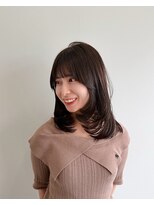 エトワールプラス レイヤーカットグレージュハッシュカット