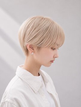 アースコアフュールボーテ 新潟中野山店 (EARTH coiffure beaute) ホワイトブロンド_韓国ヘア_顔周りレイヤー_ヨシンモリ