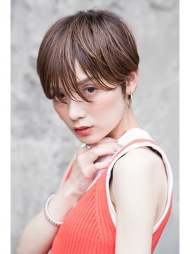 エイミー(Aimee) Aimeeナチュラルハンサムショート×ショコラベージュ