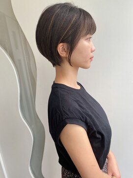 モリオ フロム ロンドン 大宮2号店(morio from London) 【なかじま ひびき】ハイライトグレージュ×ショートボブ