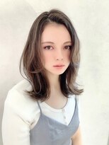 大人ミディアム韓国レイヤーアッシュブラウン透明感20代30代40代