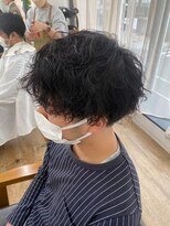 ネオリーブ クーロ メゾン 横浜(Neolive curro Maison)&nbsp;波巻きスパイラル×ツイストパーマ[メンズ]