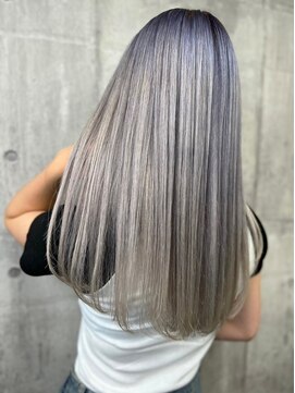 スターズ 川越店(STARS) 透明感　シルバーアッシュグレージュカラー　艶感　ストレート