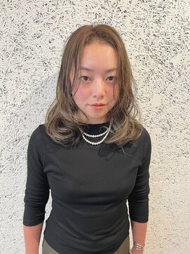 ダマーニ 表参道(DAMANI) ハイライトカラー×ニュアンスカール