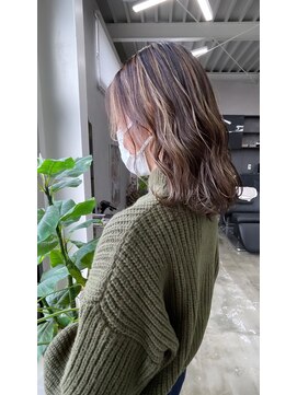 リタ(LITA) ハイライトカラー