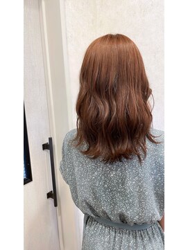 みはる(MIHARU) ピンクベージュ&インナーカラー