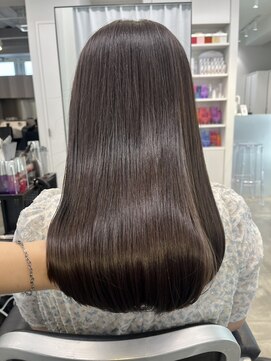 ウル 表参道(HOULe) 髪質改善トリートメント表参道20代30代40代縮毛矯正【表参道】